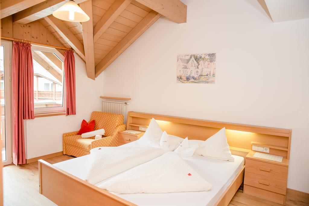 Alpine Life Hotel Anabel Cadipietra Luaran gambar